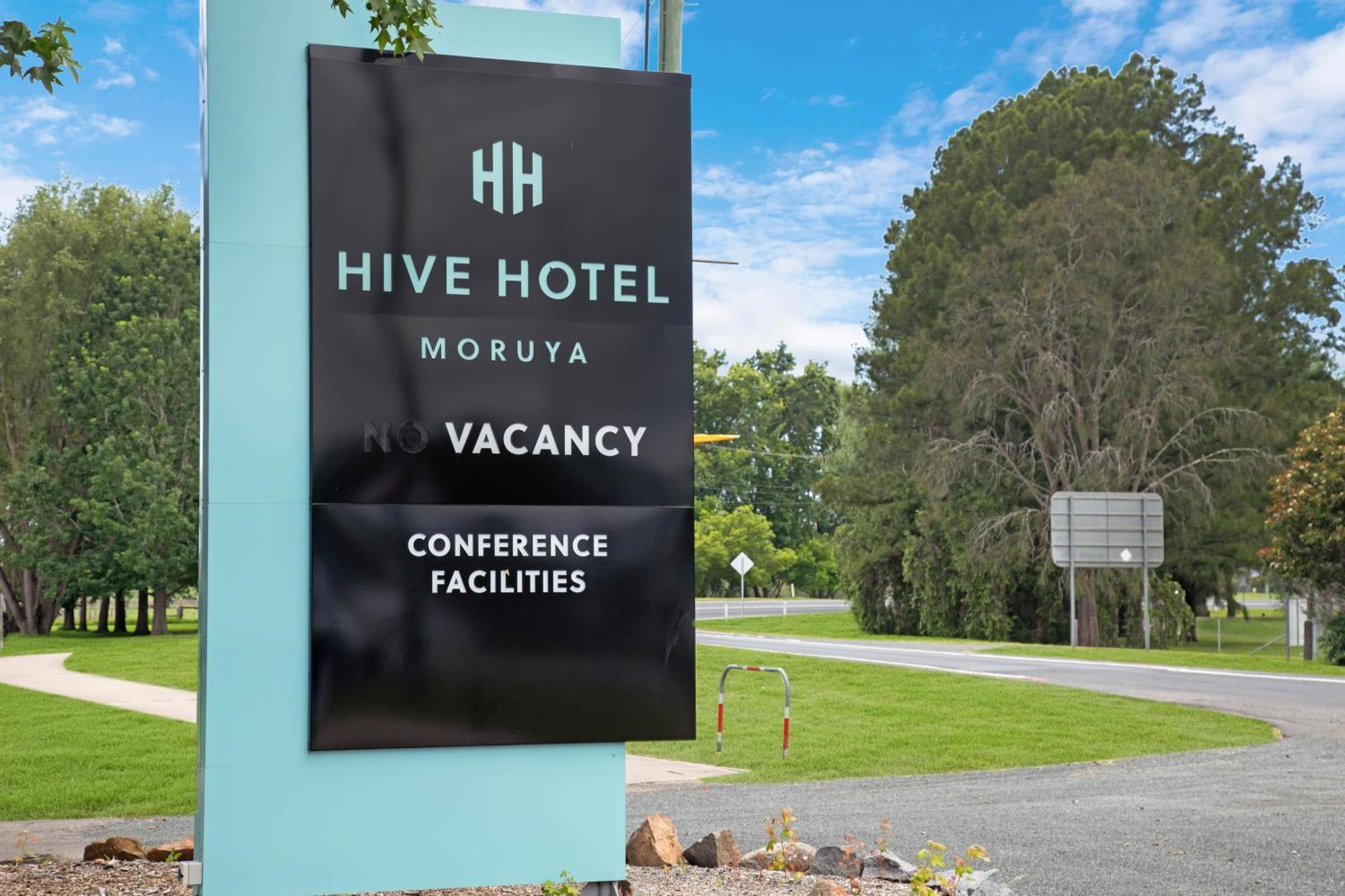 Hive Hotel, Moruya Exterior photo