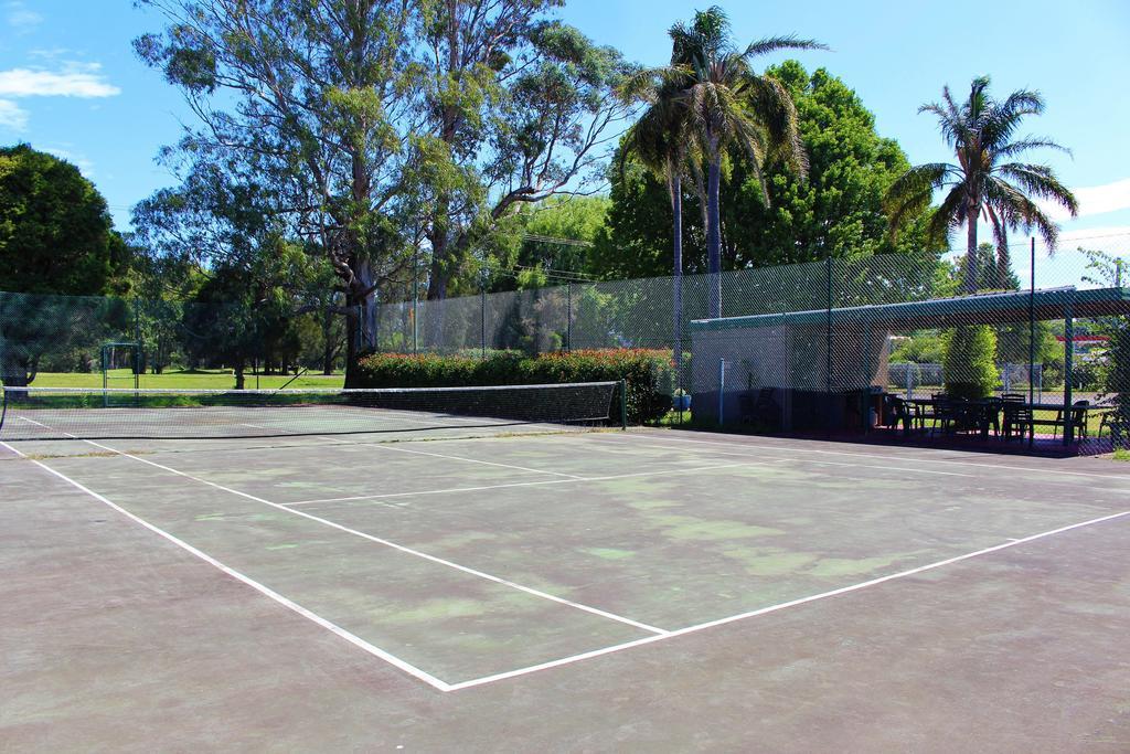 Hive Hotel, Moruya Exterior photo